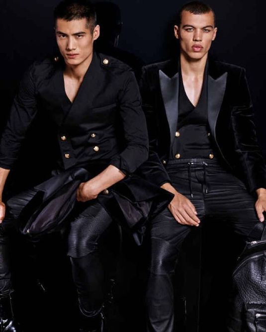 12135352_1490396057929667_28186910_n